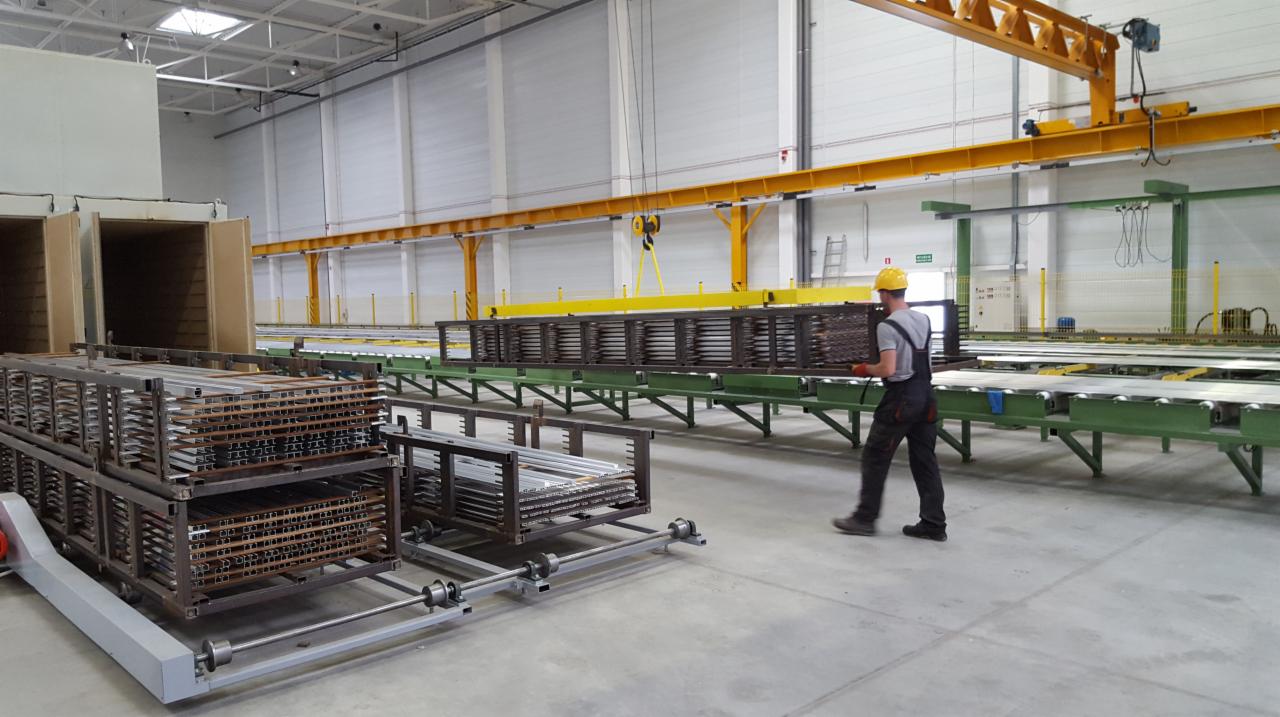 Tłocznia profili Aluminiowych Aluflam Extrusion