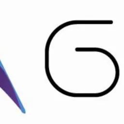 Logo firmy ILAGRO z abstrakcyjnym symbolem w kolorach niebieskim i fioletowym, stylizowane litery o zaokrąglonych krawędziach na białym tle.