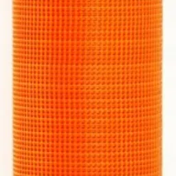 Rolka pomarańczowej siatki z włókna szklanego Ecoline FF 150 o gramaturze 50 m² z widoczną etykietą producenta.