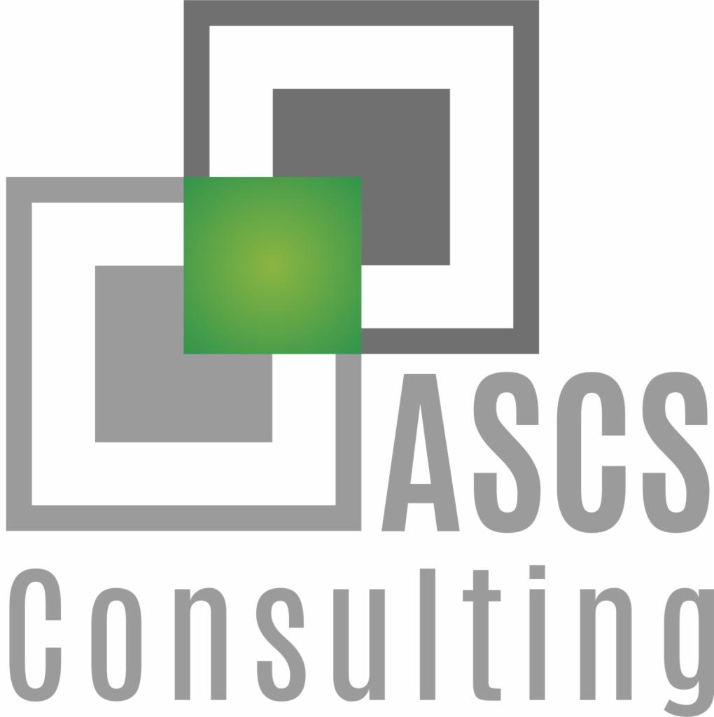 Logo firmy ASCS Consulting, przedstawiające dwa szare kwadraty częściowo nałożone na siebie, z zielonym kwadratem w miejscu ich przecięcia, oraz szary napis 'ASCS Consulting' pod spodem.