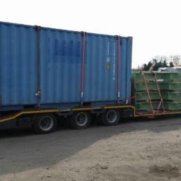 transport domków kontenerów pojemników