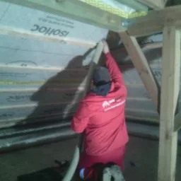 Ocieplenie poddasza metoda wdmuchiwaną