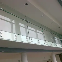 szkło hartowane na wymiar