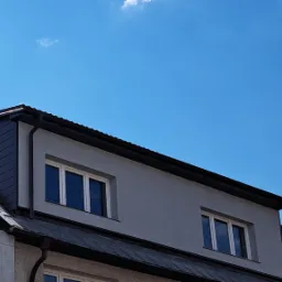 Odnowiona Lukarna ( Po) - Boki wykonane z Panela kieszeniowego z blachy - Rynna Stalowa - Przód położony tynk