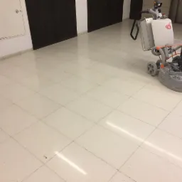 Polerowanie płyt betonowych wraz z impregnacją