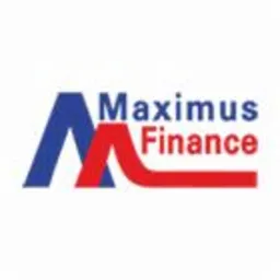 Logo firmy Maximus Finance z niebieską literą A i czerwoną, stylizowaną literą M tworzącą napis Finance na białym tle.