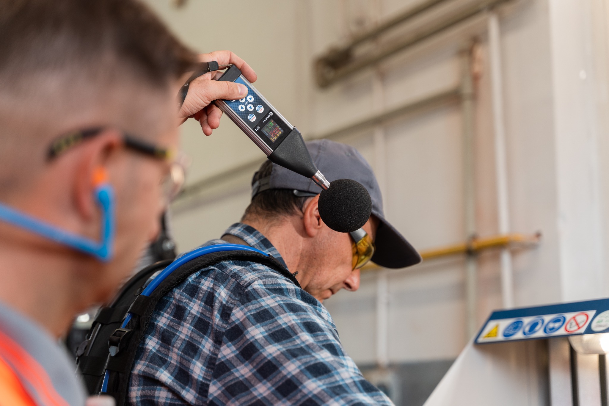 Pomiar hałasu na stanowiskach pracy