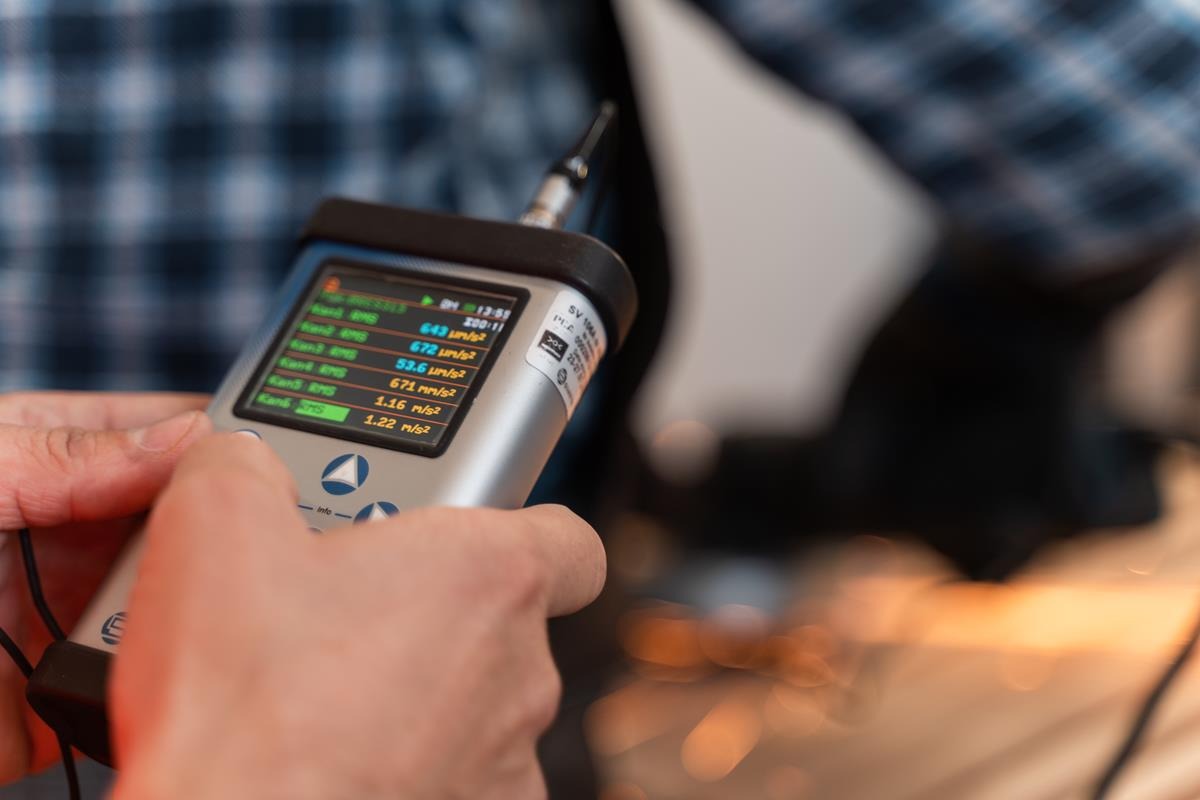 Pomiar drgań o działaniu miejscowym na stanowiskach pracy