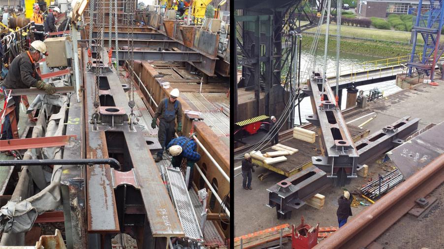 Dwa ujęcia z budowy: po lewej pracownicy w kaskach i kombinezonach montują elementy z metalu na rusztowaniu, po prawej dźwig podnosi metalową konstrukcję z otworami na nabrzeżu.