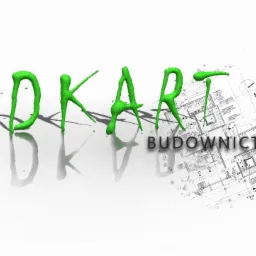 Logo firmy budowlanej DKART z zielonymi literami przypominającymi krople farby, odbijającymi się w błyszczącej powierzchni, obok planu architektonicznego budynku.