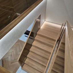 HER-WOOD Krzysztof Hernas - z Górnej Półki Schody Sucha Beskidzka