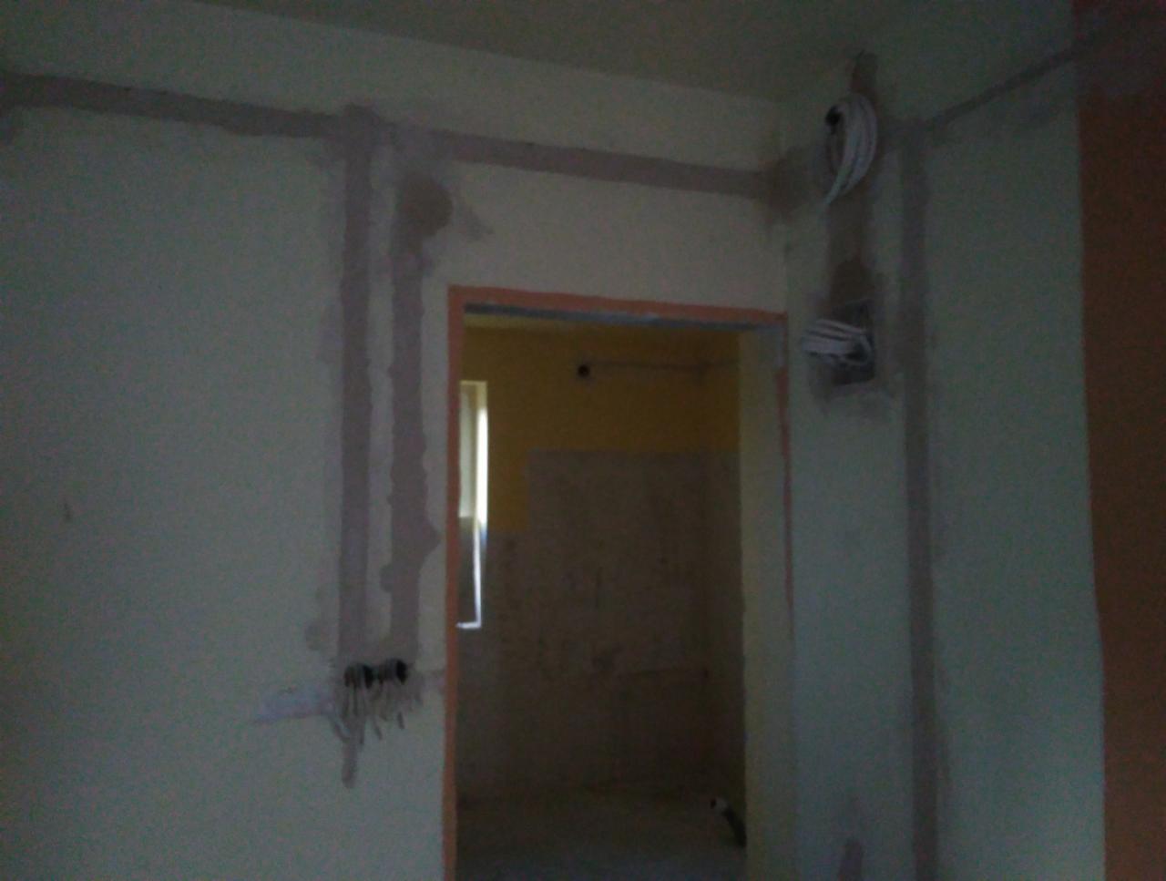 Wymiana instalacji szpachlowanie bruzd obsadzanie puszek