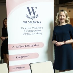 W naszym biurze jesteś pod skrzydłami osobistego opiekuna, który od pierwszego dnia prowadzi Cię za rękę.