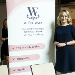 W naszym biurze jesteś pod skrzydłami osobistego opiekuna, który od pierwszego dnia prowadzi Cię za rękę.