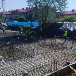 W-wa ul. Jara - betonowanie płyty fundamentowej