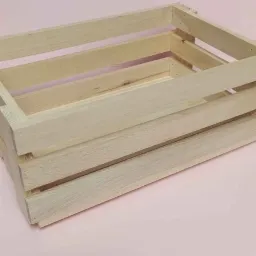 Skrzynia florystyczna ZAMÓWIENIA TYLKO W ILOŚCI HURTOWEJ. CENA DO USTALENIA .