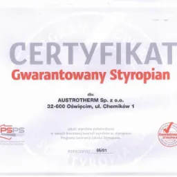 Skan certyfikatu 'Gwarantowany Styropian' dla firmy Austrotherm Sp. z o.o. z siedzibą w Oświęcimiu, potwierdzający jakość wyrobów w ramach branżowej kontroli styropianu, sygnowany przez Polskie...