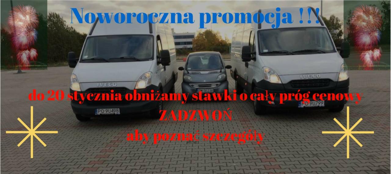 Dwa białe busy Iveco i mały szary Smart na parkingu, z napisem 'Noworoczna promocja' i informacją o obniżce stawek do 20 stycznia, ozdobione fajerwerkami i gwiazdkami.