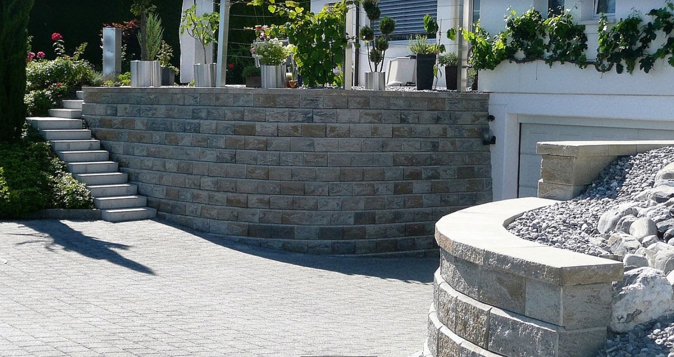 Mury oporowe Zjazdy do garaży Skarpy Ściany oporowe Mury