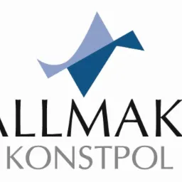Logo firmy Hallmaker Konstpol z abstrakcyjnym symbolem w odcieniach niebieskiego nad nazwą.