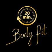 Złote logo 'Body Fit' z zegarem wskazującym 20 minut na czarnym tle.