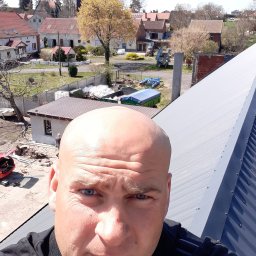 Piotr Polowy - Budowa Dachu Trzcinica