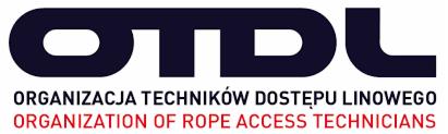 Logo OTDL - Organizacja Techników Dostępu Linowego, ciemnogranatowe litery na białym tle, poniżej nazwa organizacji w języku polskim i angielskim, polska nazwa czarna, angielska czerwona.