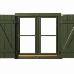 Otwarta drewniana rama okienna z zielonymi okiennicami, widoczne detale okuć i zamków.