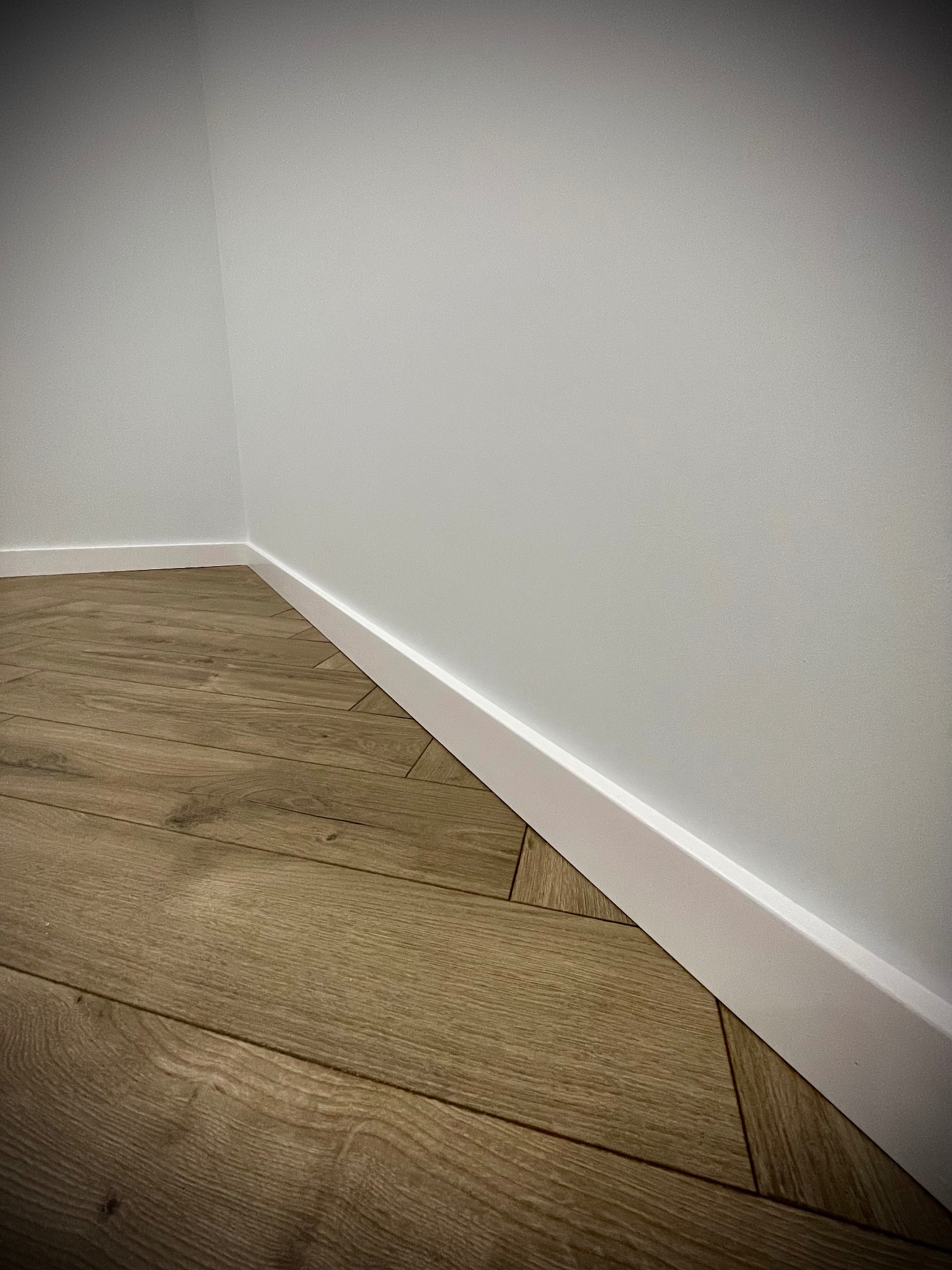 Listwa Espumo 8 cm biała