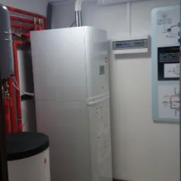 Powietrzna pompa ciepła SAUNIER DUVAL