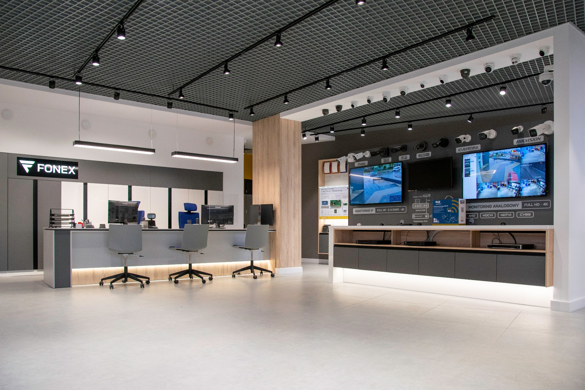 Fonex, ul. Wręczycka 13/15 Częstochowa