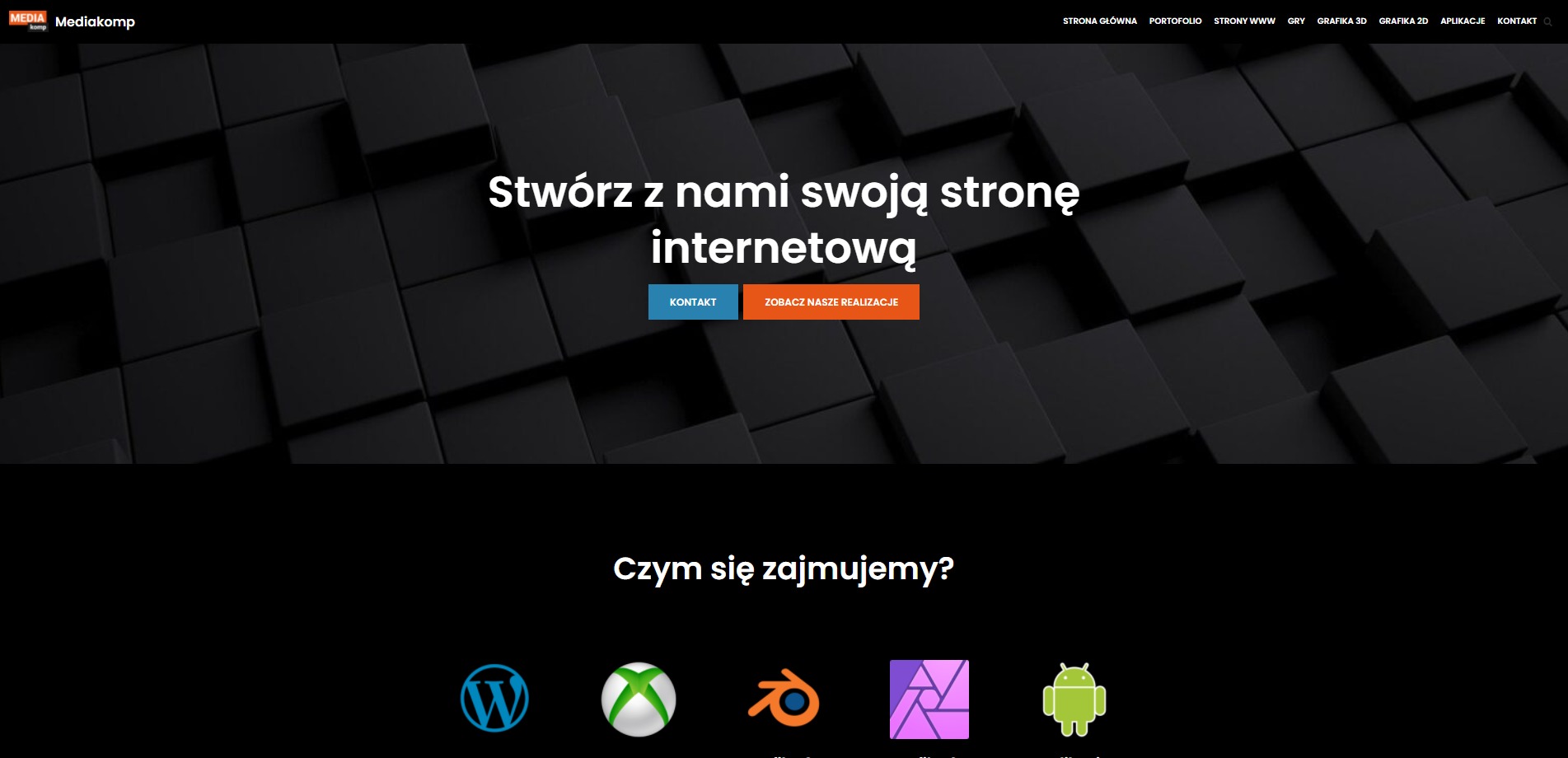 Projekt strony internetowej z tekstem 'Stwórz z nami swoją stronę internetową' na tle abstrakcyjnych czarnych sześcianów, logo firmy Mediakomp w lewym górnym rogu i ikonami WordPress, Xbox, Blender...