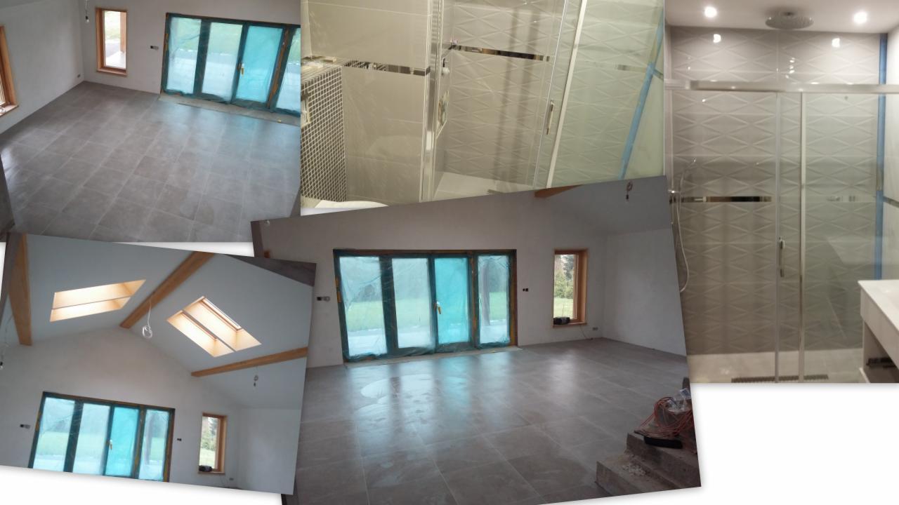 Wnętrze domu w trakcie wykańczania: widok na salon z dużymi przesuwnymi oknami zabezpieczonymi folią, oraz fragment łazienki z kabiną prysznicową z geometrycznym wzorem na płytkach.