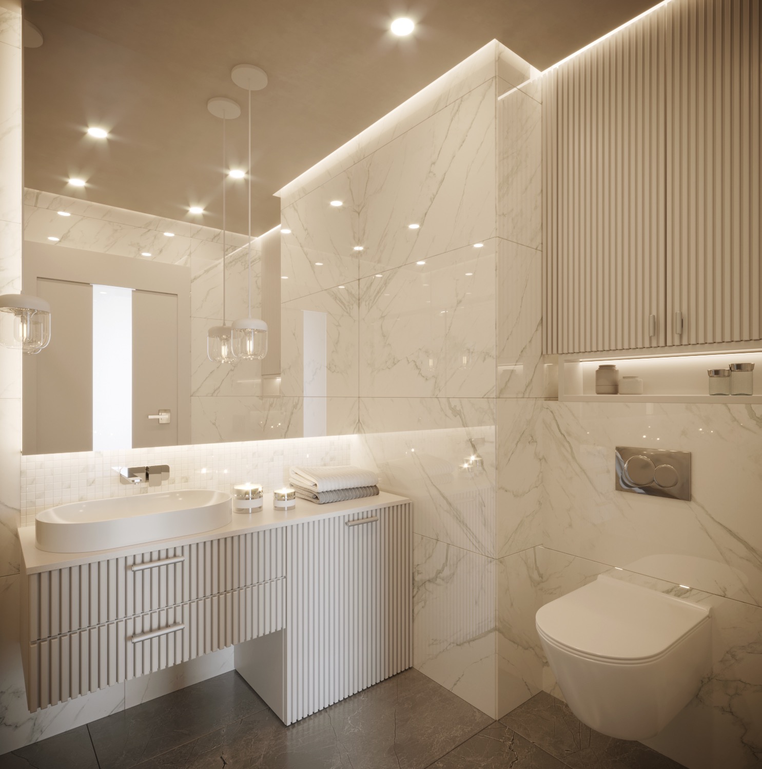 Nowoczesna łazienka z marmurowymi płytkami, podświetlanym lustrem, wiszącą toaletą i umywalką na szafce z ryflowanymi frontami, oświetlona wiszącymi lampami.