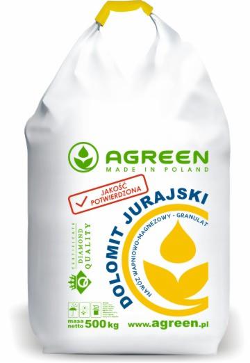 Worek z dolomitem jurajskim, wapniowo-magnezowym granulatem, marki Agreen, wyprodukowanym w Polsce. Na białym tle, z żółtą rączką do przenoszenia. Widoczny napis 'Jakość potwierdzona'.