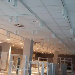 H&M Radomsko (zabudowa ścianek GK i sufity sys.)