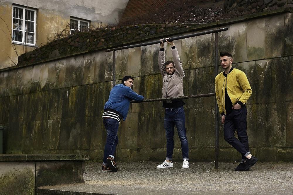 Kurtki męskie sklep, koszule jeansowe.