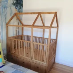 Łóżeczko naturalne drewno dębina olejowana