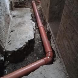 Wykonanie instalacji kanalizacji podposadzkowej Kraków 