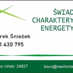 Wizytówka firmy Inż. Marek Śnieżek oferującej świadectwa charakterystyki energetycznej, z zielonym logo przypominającym dom.