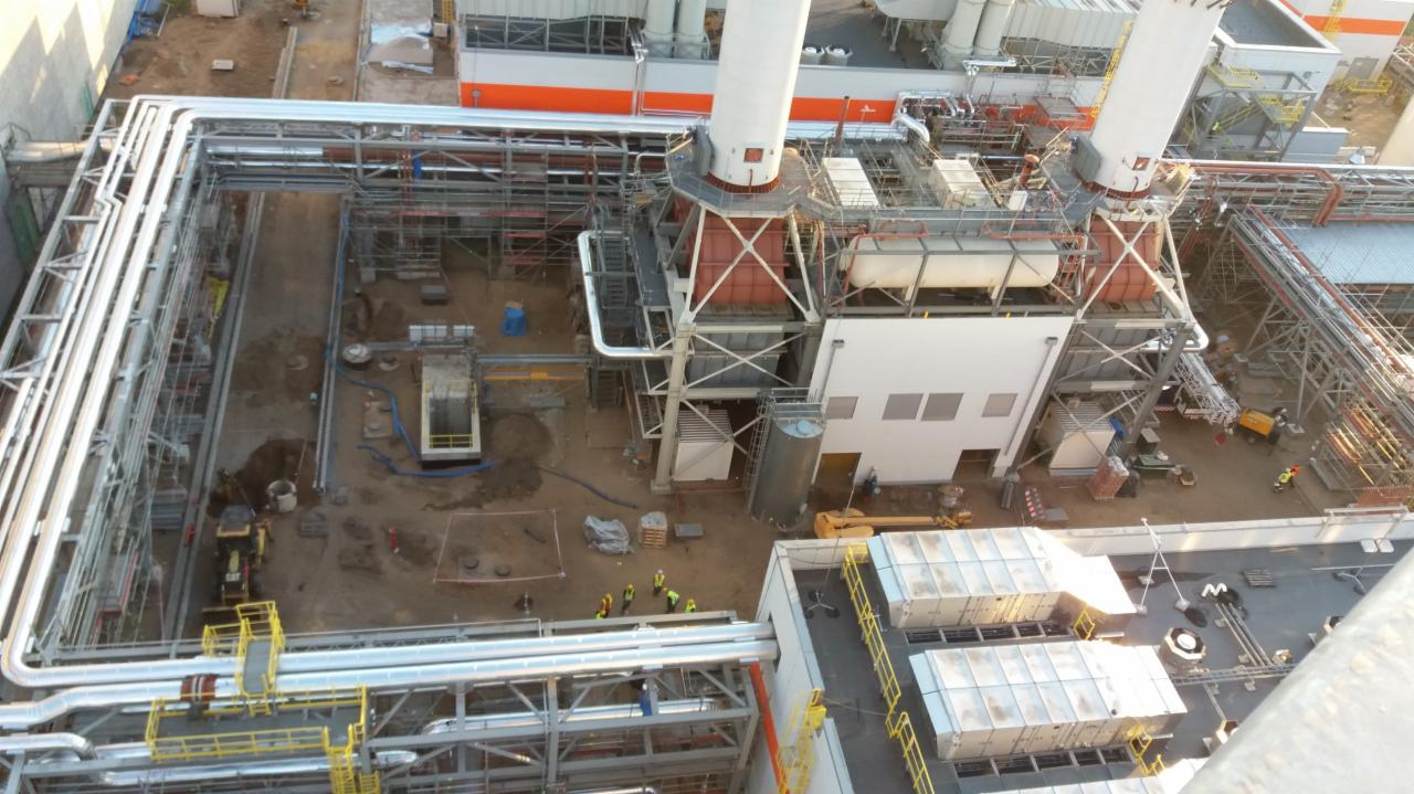 EDF Toruń. Układanie kabli - widok obiektu z góry