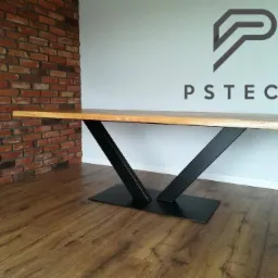 Stół na podstawie metalowej