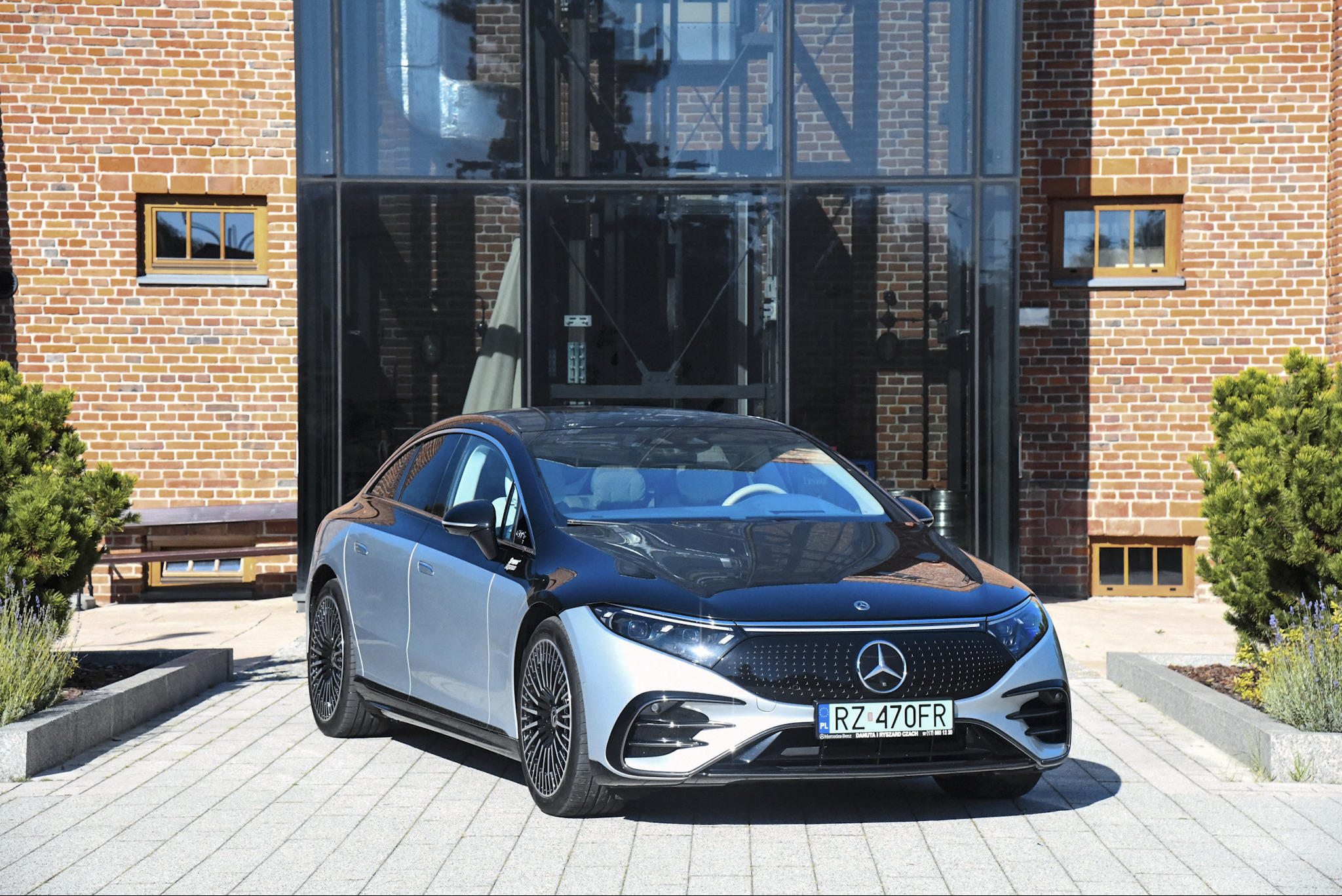 Vip Class Rzeszów - Vip Transport Mercedes Eqs