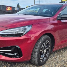 Wynajmij samochód z automatyczną skrzynią biegów Warszawa