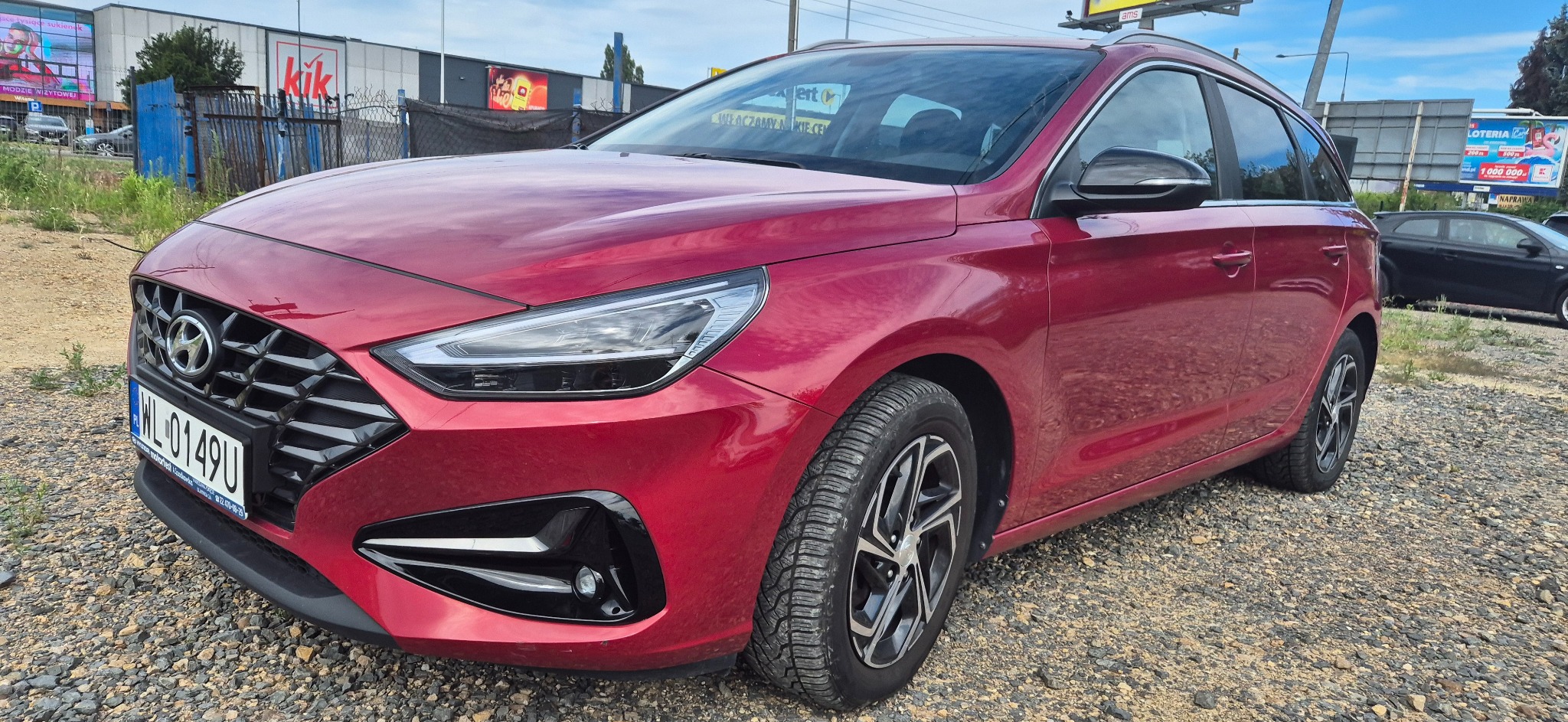 Wynajmij samochód z automatyczną skrzynią biegów Warszawa