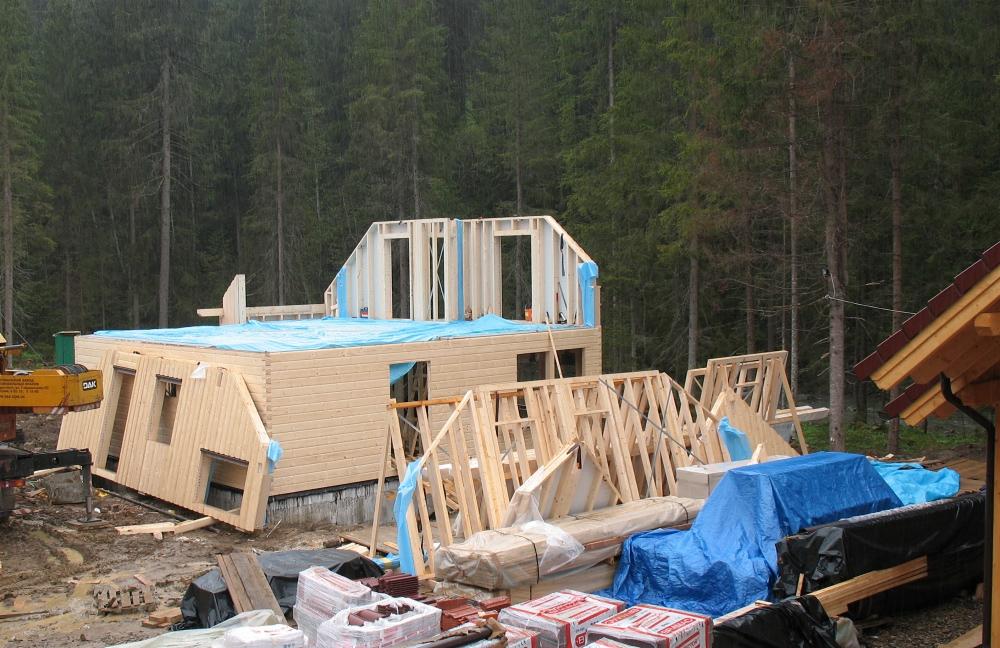 Budowa dom z bali klejonej