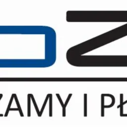 Logo firmy ProZAD: niebieski napis 'Pro' i czarny napis 'ZAD' nad hasłem 'OGRADZAMY I PŁYWAMY'.
