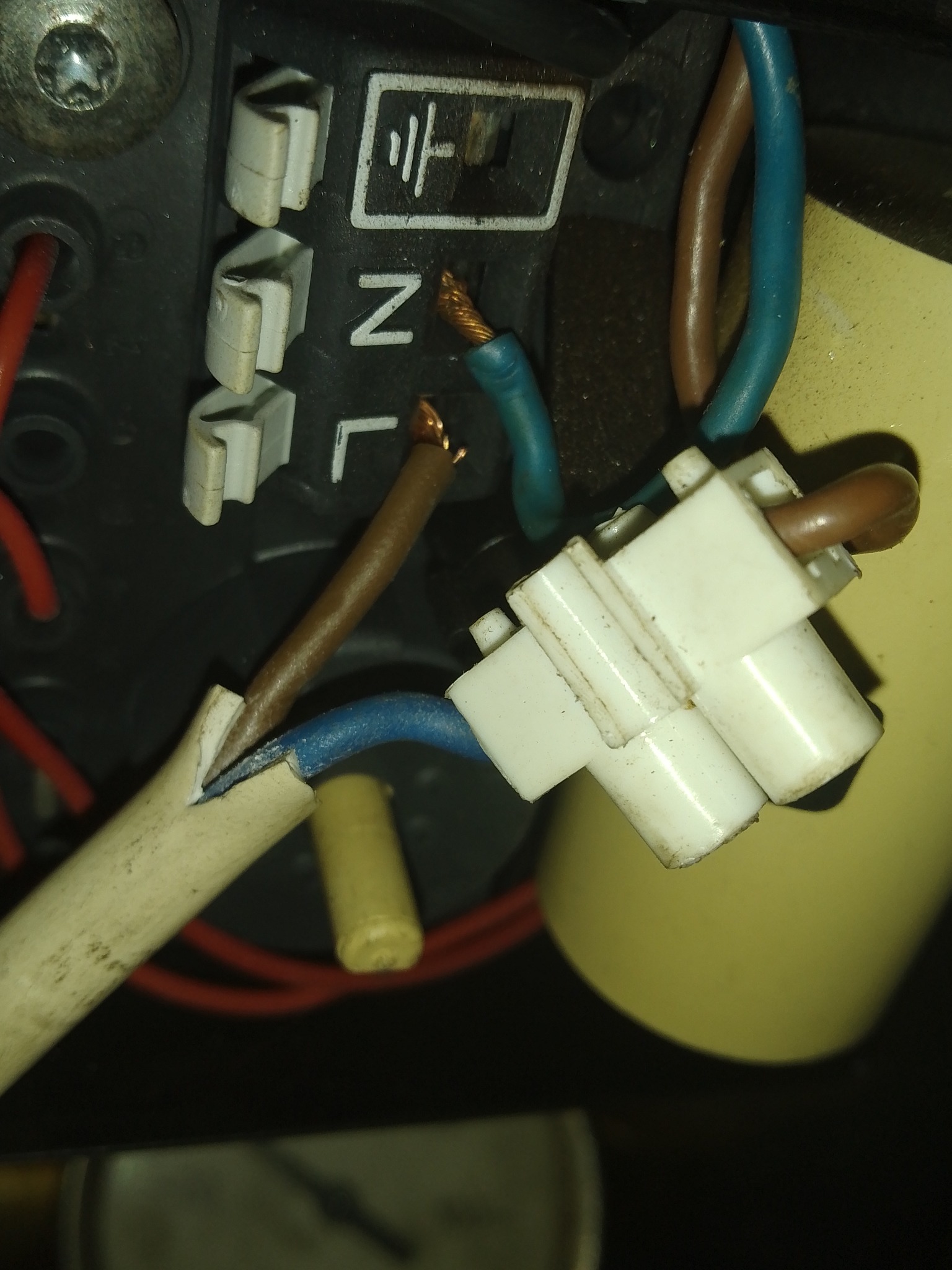 Montaż pompy do elektro zaworu podłogòfka