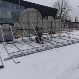 Konstrukca pod reklamę .