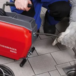 udrażnianie mechaniczne kanalizacji